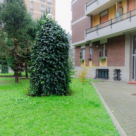 Mini Loft Linate Airport And Blu Metro Apartment Milan Exterior photo